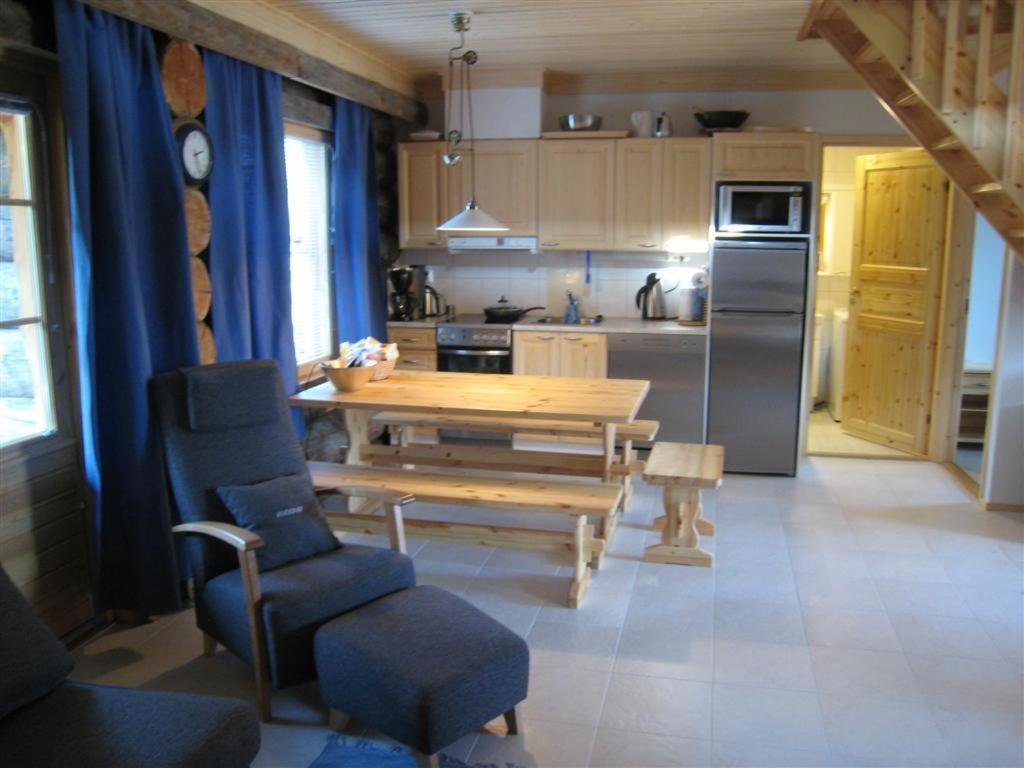 Lost Inn Cabins Екясломполо Номер фото